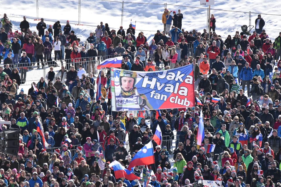 HvalaJaka's tweet photo. A couple of moments from this year's Planica! Nice jumps, my wonderful fans and bidding farewell to my freinds Robert Kranjec&amp;Tomaž Naglič! 🇸🇮 Foto: Bruno Sotenšek https://t.co/xHzt2BJILm