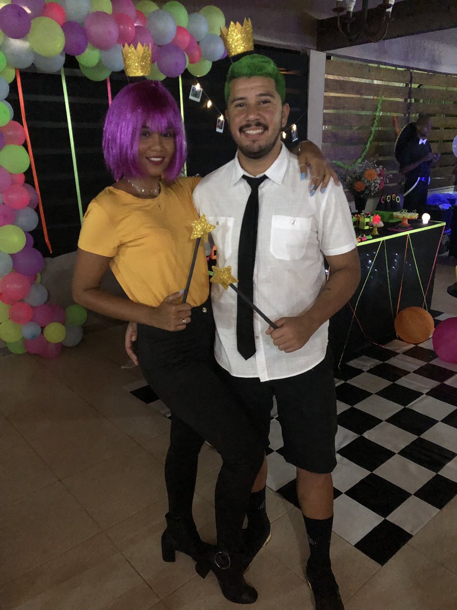 leeticianasc's tweet photo. Festa fantasia haha ๐๐. #padrinhosmagicos #wandaecosmo #fantasia #casal @rodrigosoouza5 https://t.co/zm3rztt75X