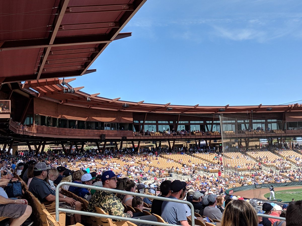 wsoxmark's tweet photo. @jasonbenetti waving to you while enjoying the last @whitesox game at @camelbackranch and looking forward to hearing you announce back home in @chicago https://t.co/ZjXuXIocJ3
