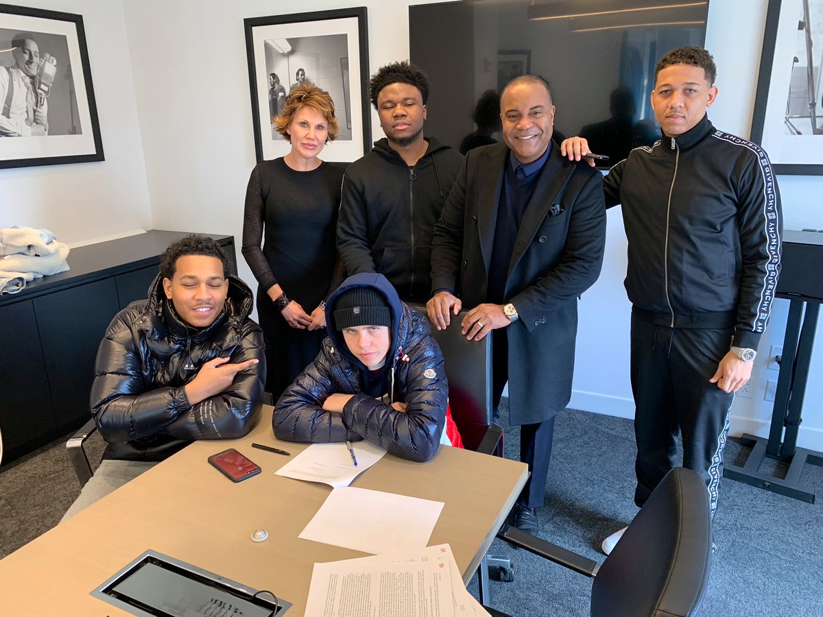 LilBibby_'s tweet image. The Future @thekidlaroi #GradeA