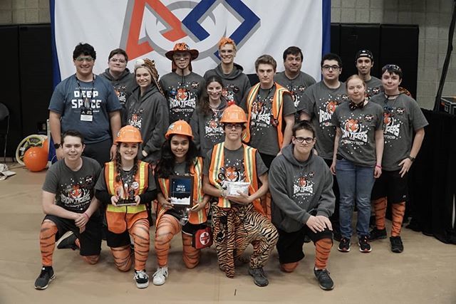 Congrats to Team #frc4176 on winning the UL Safety Award! #omgrobots #WeAreNE