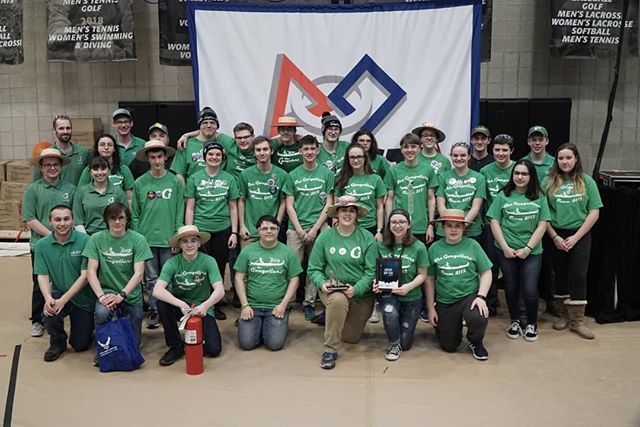 Congrats to Team #frc5112 on winning the Imagery Award! #omgrobots #WeAreNE