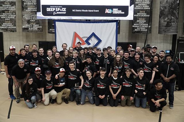 Congrats to Team  #frc2168 on winning the Gracious Professionalism Award! #omgrobots #WeAreNE