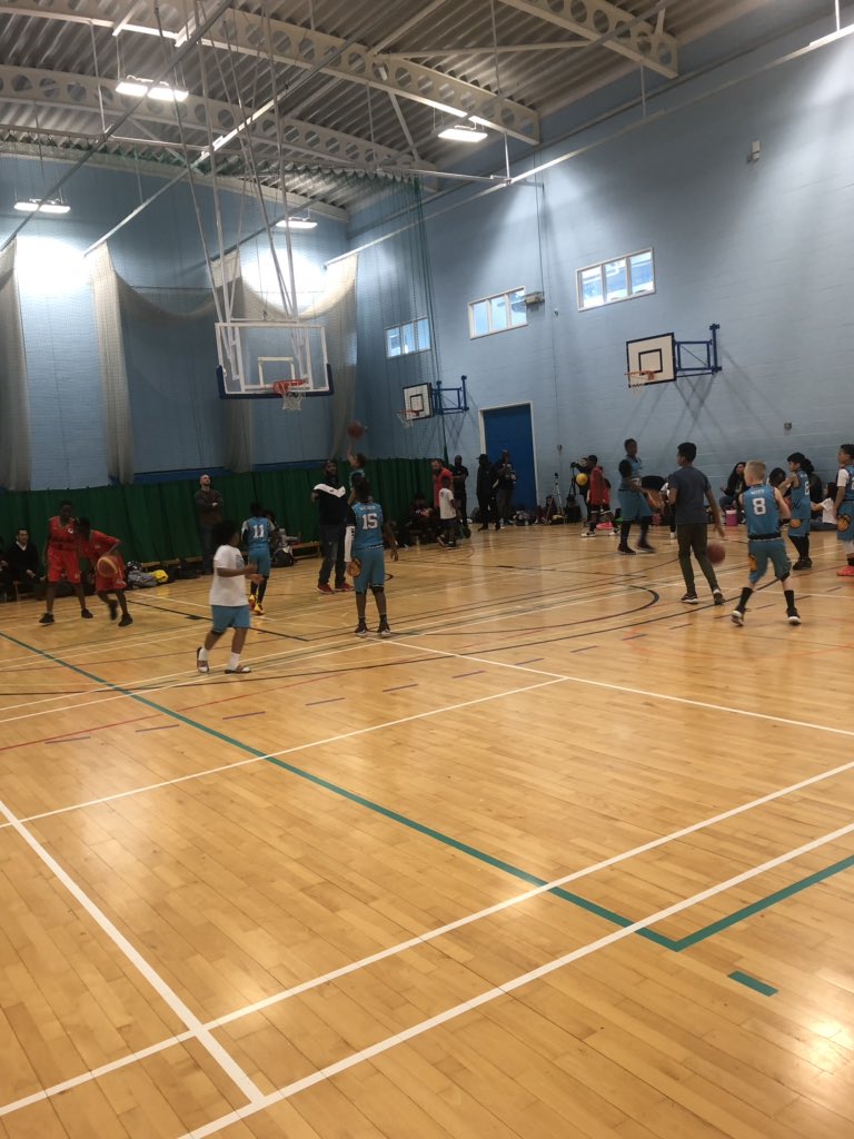 Central Hoops tweet media