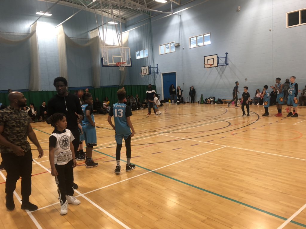 Central Hoops tweet media