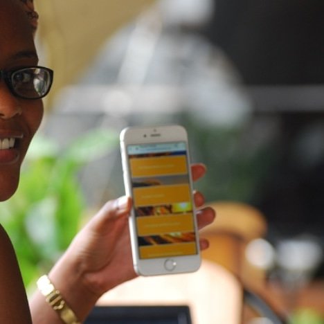play.google.com/store/apps/det…
Buy insurance, make payments, store money and send money. Get on Google play store.