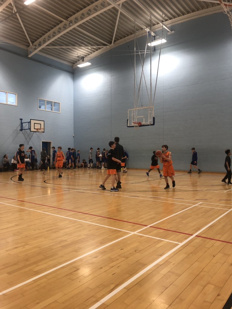 Central Hoops tweet media