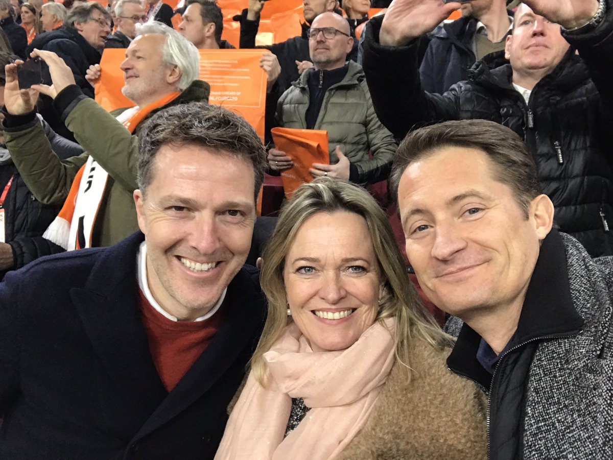 Holland vs Germany with the German colleagues!
May the best team win. 😉