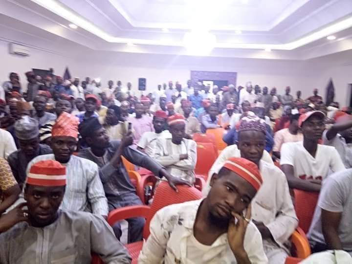 jarmari01's tweet photo. As Khadimul-Islam declared as a winner of Kano State supplementary election all these red Cap are now end.

Kano is for Ganduje Only.

@amb_abbas  How market plc tell @KwankwasoRM  his friend won the election, since lose his seat we will help him to give Commissioner

Ganduje won https://t.co/EQhTLkxbTS