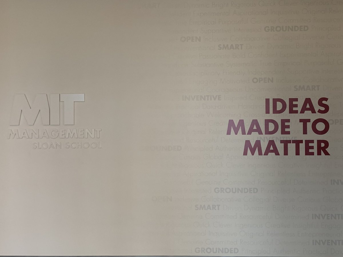 BardiCredit's tweet photo. Always great to visit MIT. Inspiring and beatiful day at the @MITSloan. https://t.co/NsnIKCt3pb