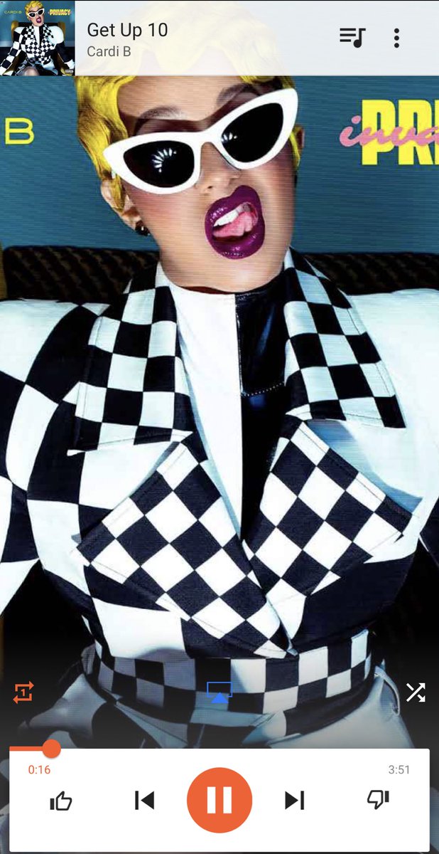 Elena_Herminia's tweet image. Forever dissertation writing mood #CardiB #getup10 #phd #writingmusic #beastmodeishowigiveitup