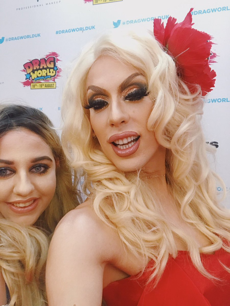 marisaplusdrag's tweet photo. Keep forgetting that I’m meeting @Alaska5000 again tomorrow ��😍😍 https://t.co/jRiq5swit9
