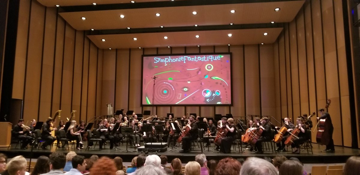 It's concert time! #dallasarts #freemusicforall #berloiz #debussy #snapshots