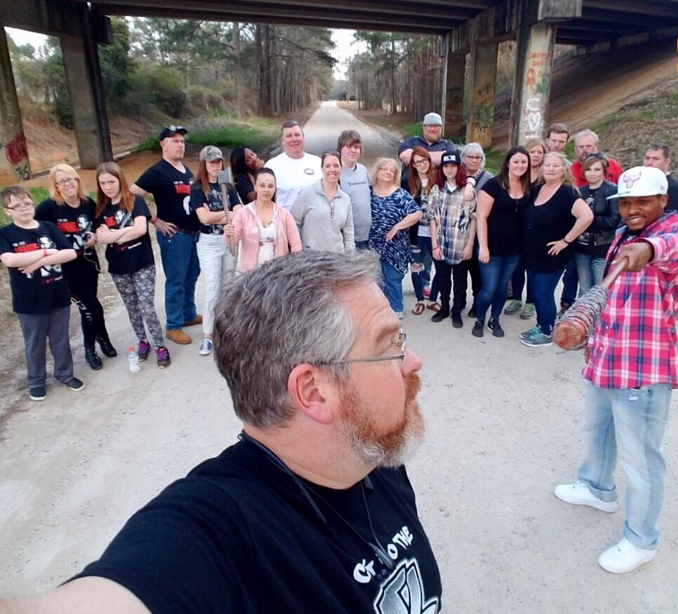 ATLMovieTours's tweet photo. Big Zombie #SelfieSunday Fun! ๐งโโ๏ธ Happy #Sunday to our zombie-loving #TWDFamily ! ๐ **STAY TUNED** thereโs more #AMT7Years announcements coming this evening.. ๐จ๐ฅณ https://t.co/vgxjTaYUSV
