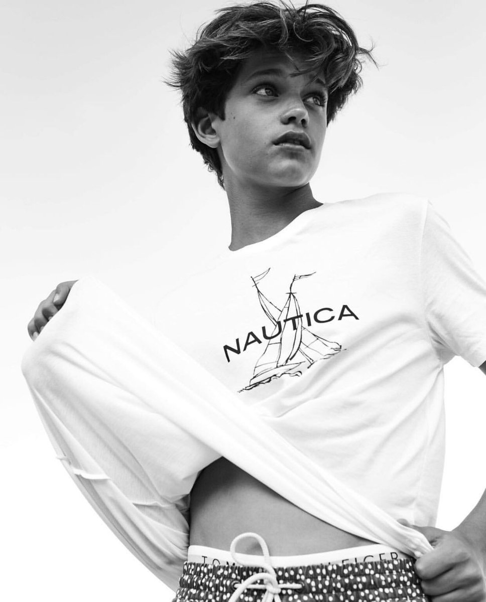 alexruygrok's tweet photo. I have so many dreams and aspirations 😊

#TeenModel #TeenStyle #Nautica #AlexRuygrok https://t.co/tEsXN0kwTl