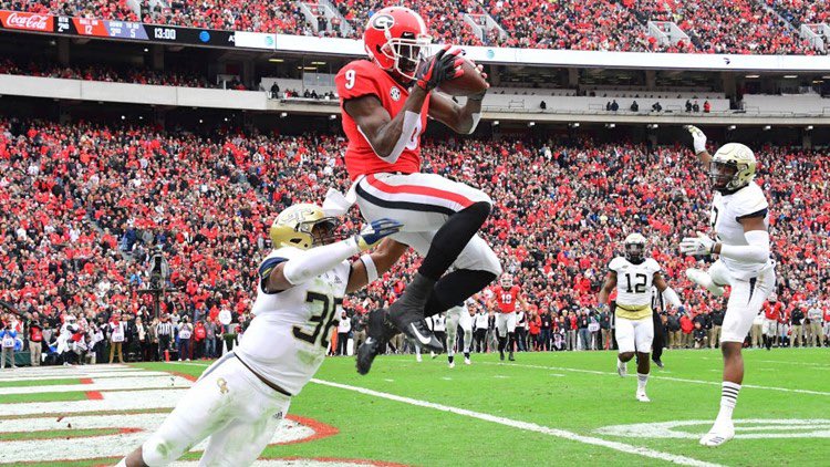 LenNethW4's tweet photo. Blessed to receive an offer from the University of Georgia #GoDawgs @CoachSchuUGA @KirbySmartUGA @Mansell247 @ChadSimmons_ https://t.co/PUVEK0k2ET