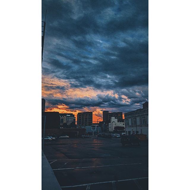 smokingcanon's tweet photo. Everyone has a relationship with God. The real question is, is yours a good relationship or a bad one? || #shotoniphone 8+ and edited in Lightroom CC, RNI Films, and VSCO|| https://t.co/31BGNwZOvq https://t.co/wAnr4bI0Ka