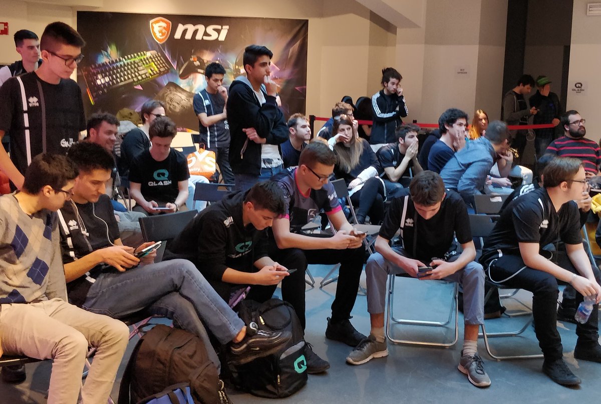 QLASH_App's tweet photo. The incredible concentration during the Draft Tournament at the #MilanMeetup 🙌 https://t.co/S0PtpDOjsT