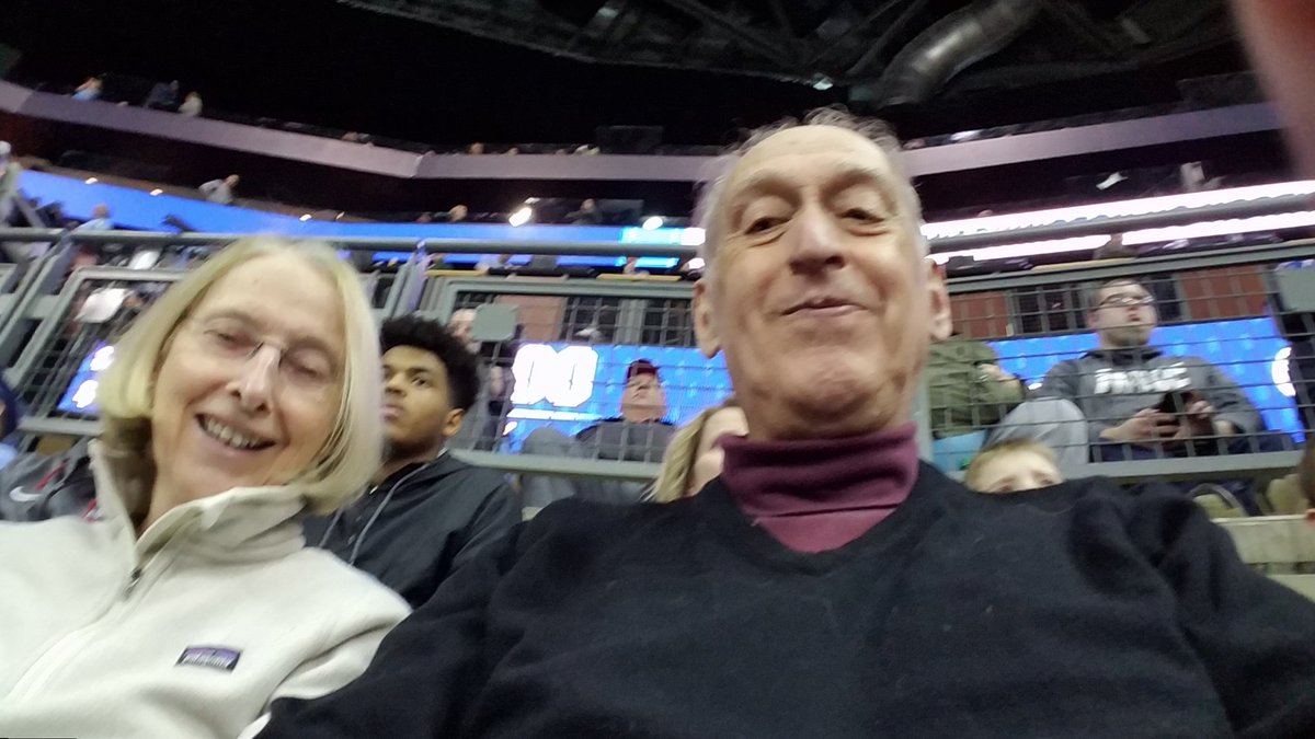 JLNasar's tweet photo. #MarchMadness Go Tarheels. Don't bust our bracket. https://t.co/izJfn9NoiJ