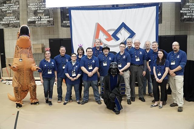 Thanks to our awesome judges for all their hard work this weekend!!