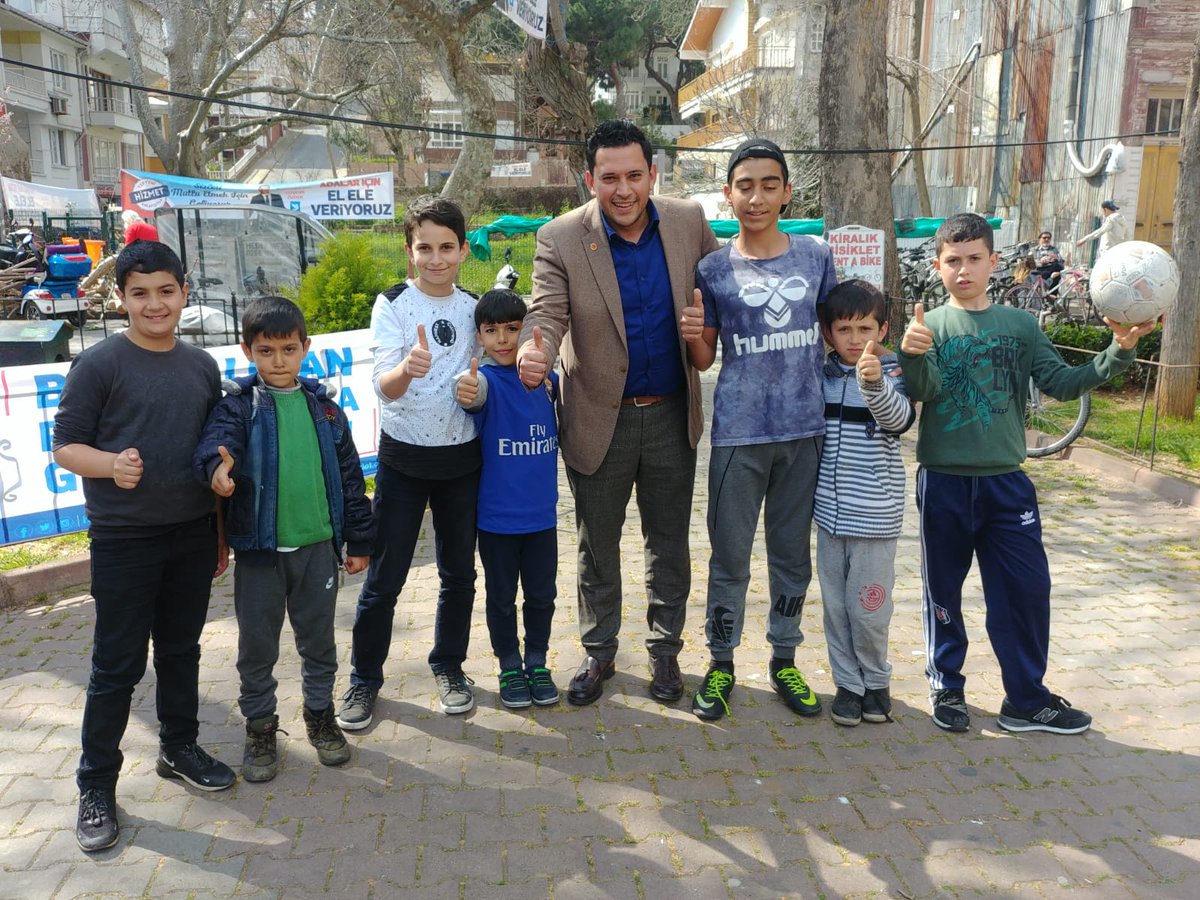 SaadetAdalar's tweet photo. Adalar'da beka sorunu yok, yönetim sorunu vardır.
Çare!
Dürüst Başkan
Dürüst Yönetim
#DürüstBaşkan #DürüstYönetim #Adalar #Kınalıada #Heybeliada #Burgazada #Sedefada #Büyükada https://t.co/PXJHnieBWV