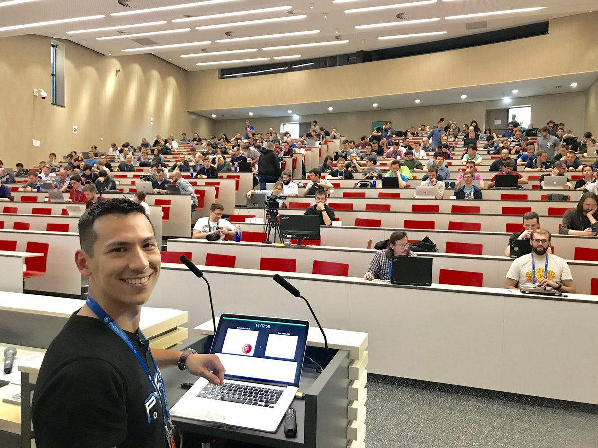 anton_caceres's tweet image. Thanks @pyconsk for a warm welcome in Bratislava 🤗 It was an honor to speak on your stage; as always your conference sets very high standards for all Python events accross the globe 👍👌🍻 #PyConSK2019