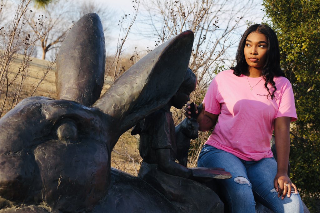 fb3ent's tweet photo. This company was created to help better Oklahoma by bringing tons of exposure & opportunities. We go on a talent search everyday looking for anyone with a passion craft or dream. • Photographer @yaeup •
•
#doingshows #Springcollection #comingsoon #party #FBSROCSTAR #TULSA #Okc https://t.co/0rXQPmtKHu