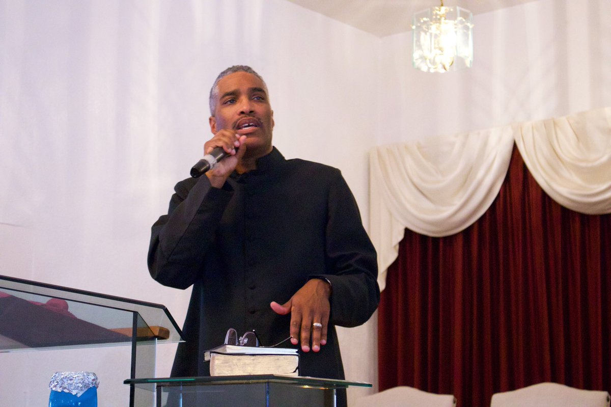 EzraEasley's tweet photo. Aweosme time with my brother Bishop @elderjlt and Rapha Ministries today. Honored to serve in the Kingdom #EasleySaid #iPreachJesus https://t.co/VG3Pldb6qs