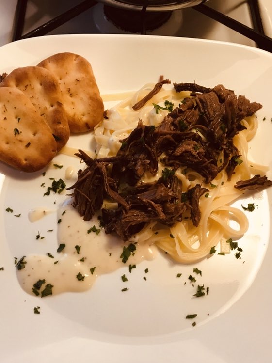 cookbuch's tweet photo. Pasta short rib decadence #whitewine #sauce #shortrib #flavortown https://t.co/xNoPrUuQMQ