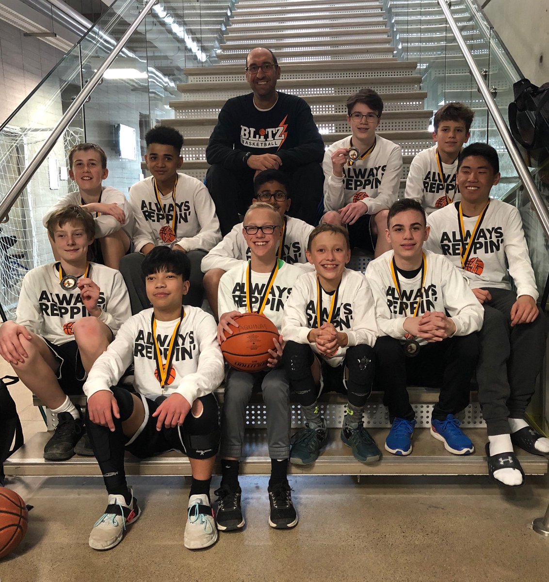 Blitz⚡️ U14 ⛹️‍♂️Boys G&amp;G silver 🥈medalists at the Blessed tourny this weekend.  Great job boys!  Keep Blitzin⚡️! #herecomestheblitz ⚡️ #hamont #ancaster #dundas #stoneycreek #flamborough #binbrook #BurlON #glanbrook