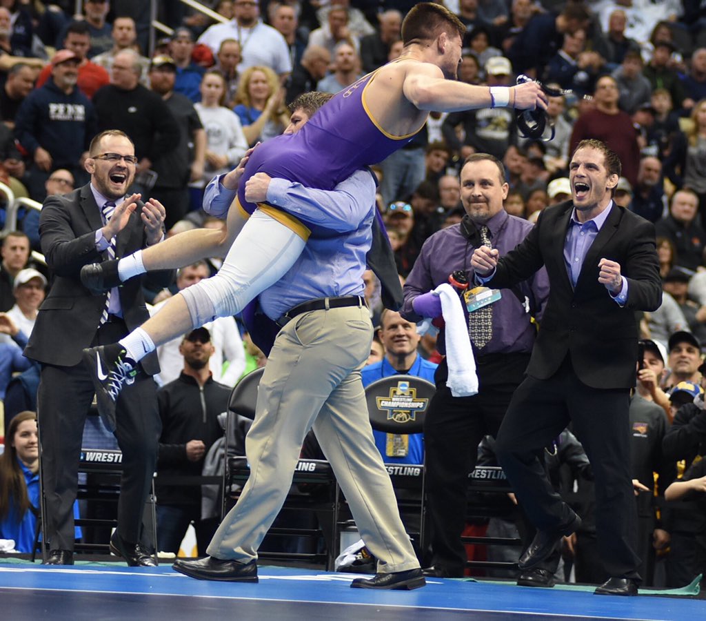 dre_nald_foster's tweet photo. What an honor and blessing it has been to represent the purple and gold on and off the mat, to stand shoulder to shoulder with my brothers, and to have the support system I do. Forever grateful for the opportunities and people I’ve come across. https://t.co/Si3aDpUlM5