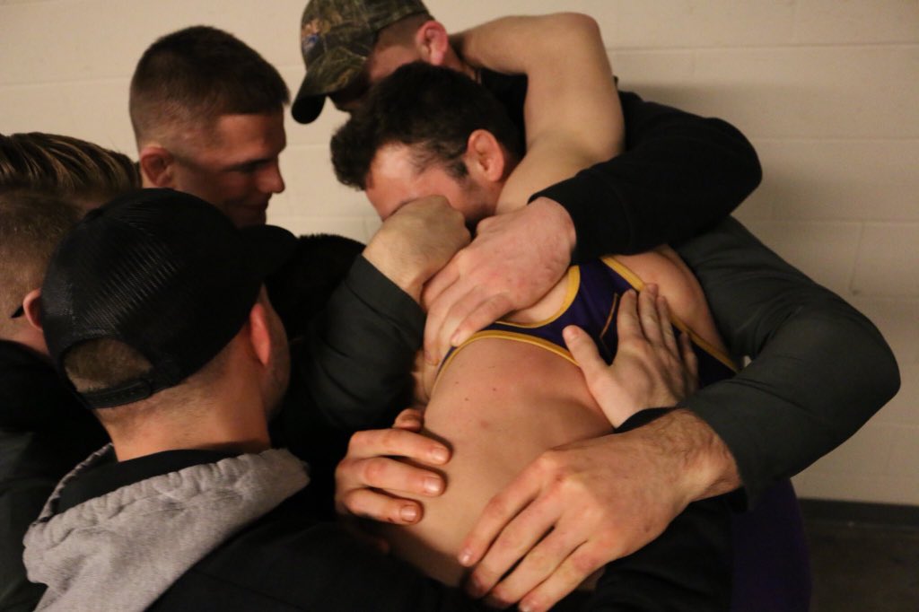 dre_nald_foster's tweet photo. What an honor and blessing it has been to represent the purple and gold on and off the mat, to stand shoulder to shoulder with my brothers, and to have the support system I do. Forever grateful for the opportunities and people I’ve come across. https://t.co/Si3aDpUlM5