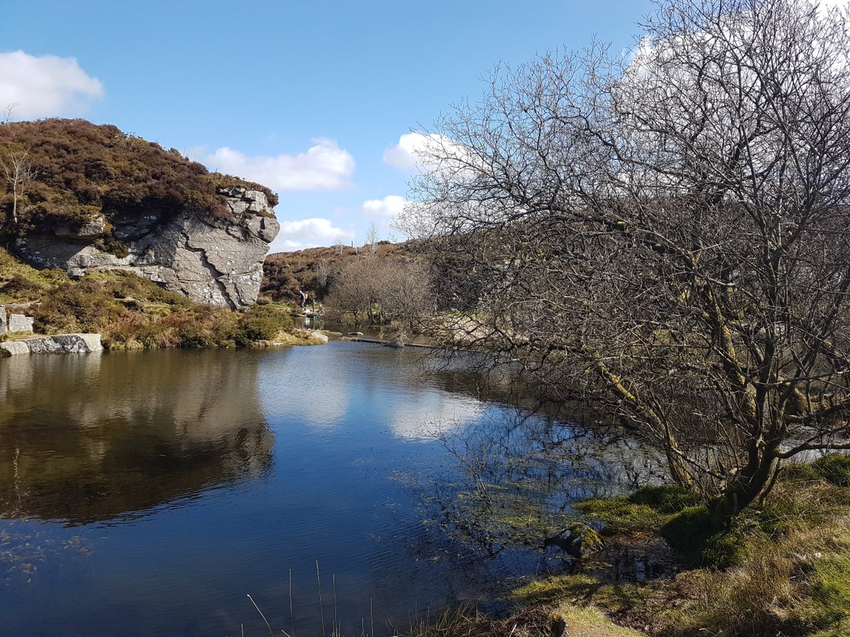 PaulRMQ's tweet photo. Lovely day for a walk around Middle Earth... #Devon #Haytorquarry @GlitterGeekGirl https://t.co/ykf0zzJgtK
