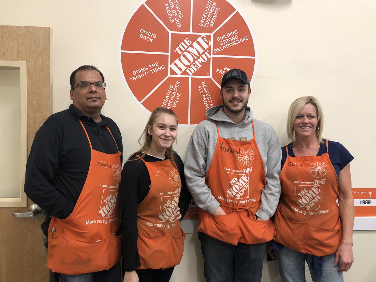 JULIE_ROdoubleL's tweet photo. More recognition @THDWoodhaven. Norm D96 && Megan, Staci & Andrew from D38. Thank you for all you guys do on a daily basis! #MWsuccess #D2452019Success https://t.co/NVbiJnav4t