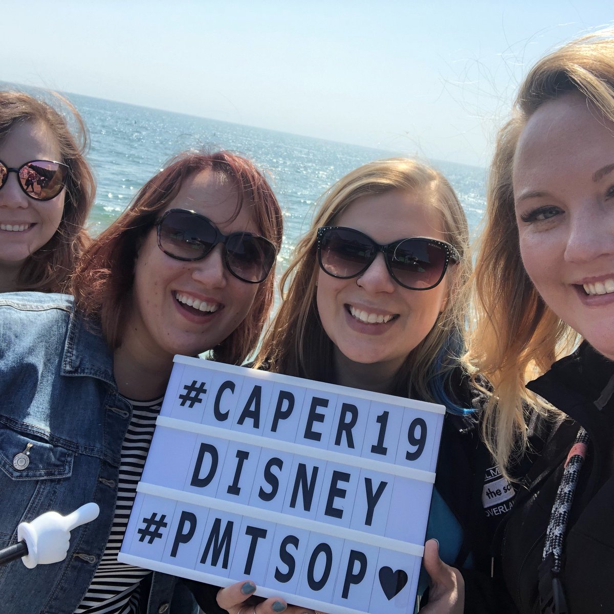 PaulMitchellOP's tweet photo. Learning Leader bonding at the Santa Monica pier!! #caper19 #disneyland #waves #pmtsop https://t.co/PJYvnE2k4P