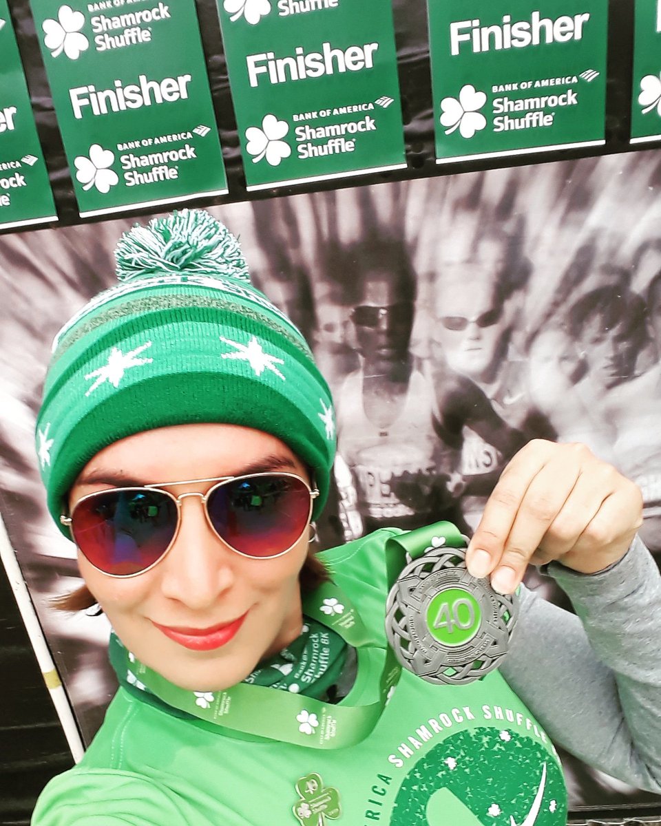 LizLizdamadepor's tweet photo. Meta cumplida @ChiShuffle #8k #5miles primer carrera del #2019 #runlizrun #runnersarehappy #sisepudo https://t.co/ufuVUXV3Fz