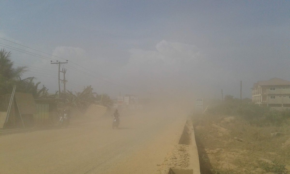 FTiekon's tweet photo. What is the state of your roads?

Mine is so bad I can't describe it; 
Lemme show you instead.

Welcome to Kasoa Nyanyano road. This is the only  road that links this  community to the rest of Kasoa and beyond. 

If it rains, it's muddy and unmotorable.

If it shines,helloo dust! https://t.co/psCvpnQ7KZ