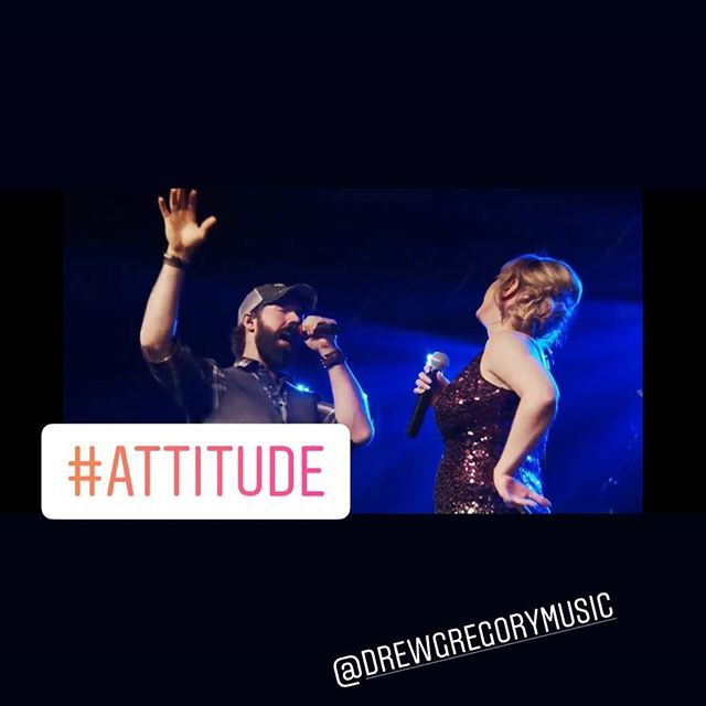 RenegadeStation's tweet photo. Attitude for days!! @drewgregorymusic @luannemae .
.
.
.
#musicians #coolaf #musiciansofinstagram #singers #duet #knowgood #countrymusic #countrymusician #instamusic #instagood #acma https://t.co/OdqIuV7cno https://t.co/uLXuWTiSk1
