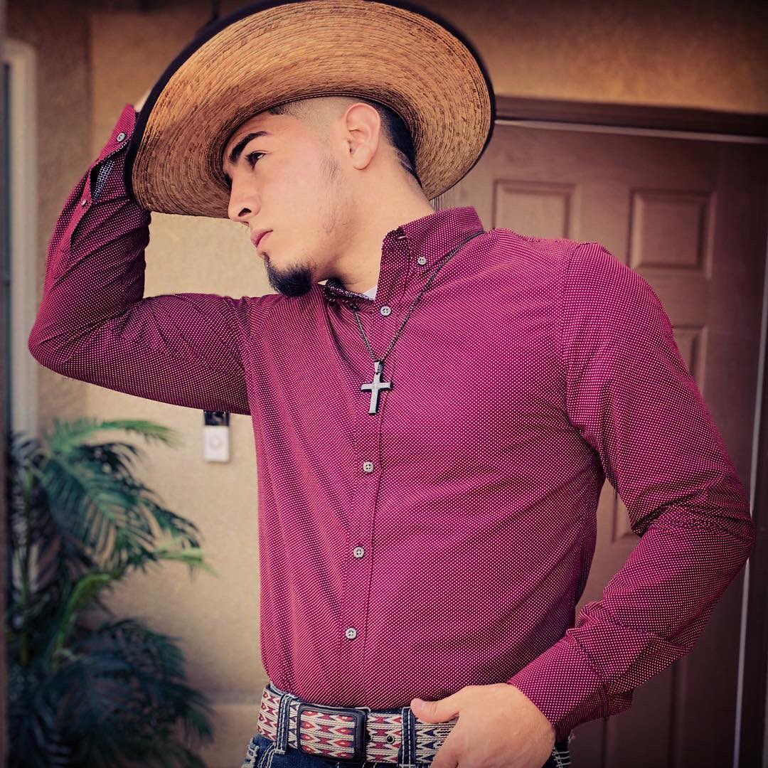 Rayy_Killz's tweet photo. Howdy🤠 https://t.co/lFSgjCjEVc