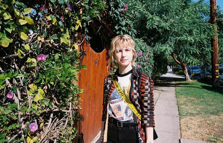 PmorePT's tweet photo. Some photos from @yelyahwilliams's interview with Midnight Woman for l'odet magazine 👽
📸: @LindseyByrnes

#PortugalNeedsParamore
#paramore #hayleywilliams #tayloryork #zacfarro #midnightwoman #lodet #nashville #tennessee #portugal https://t.co/Du4bkn43md