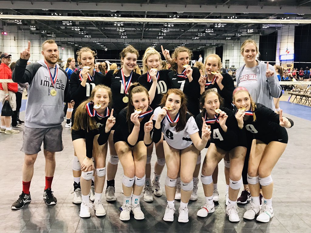 mommamurray2's tweet image. Way to win it all!!! Red River tournament champions! 16 National!
#ImageStrong