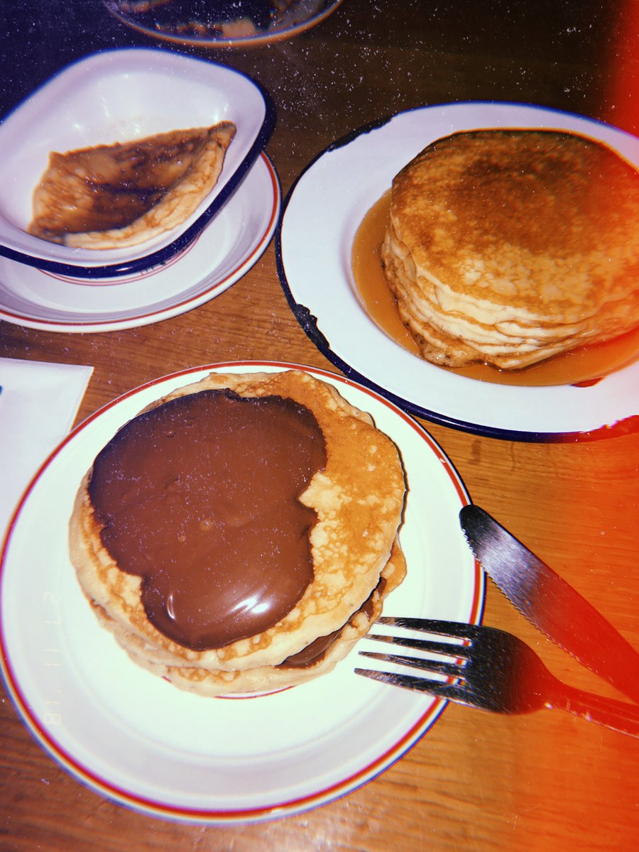 Digital84002338's tweet photo. If it's Tuesday just go around the corner in your break to the Pheonix to enjoy Pancake Tuesday when each pancake is only 25p. 🥞🥞🥞
#JoinUsAt #DigitalMedia #CoventryUniversity #EnjoyTheStudentExperience #ChooseCUDigitalMedia #Coventry #CultureCity https://t.co/emak4fTZnq