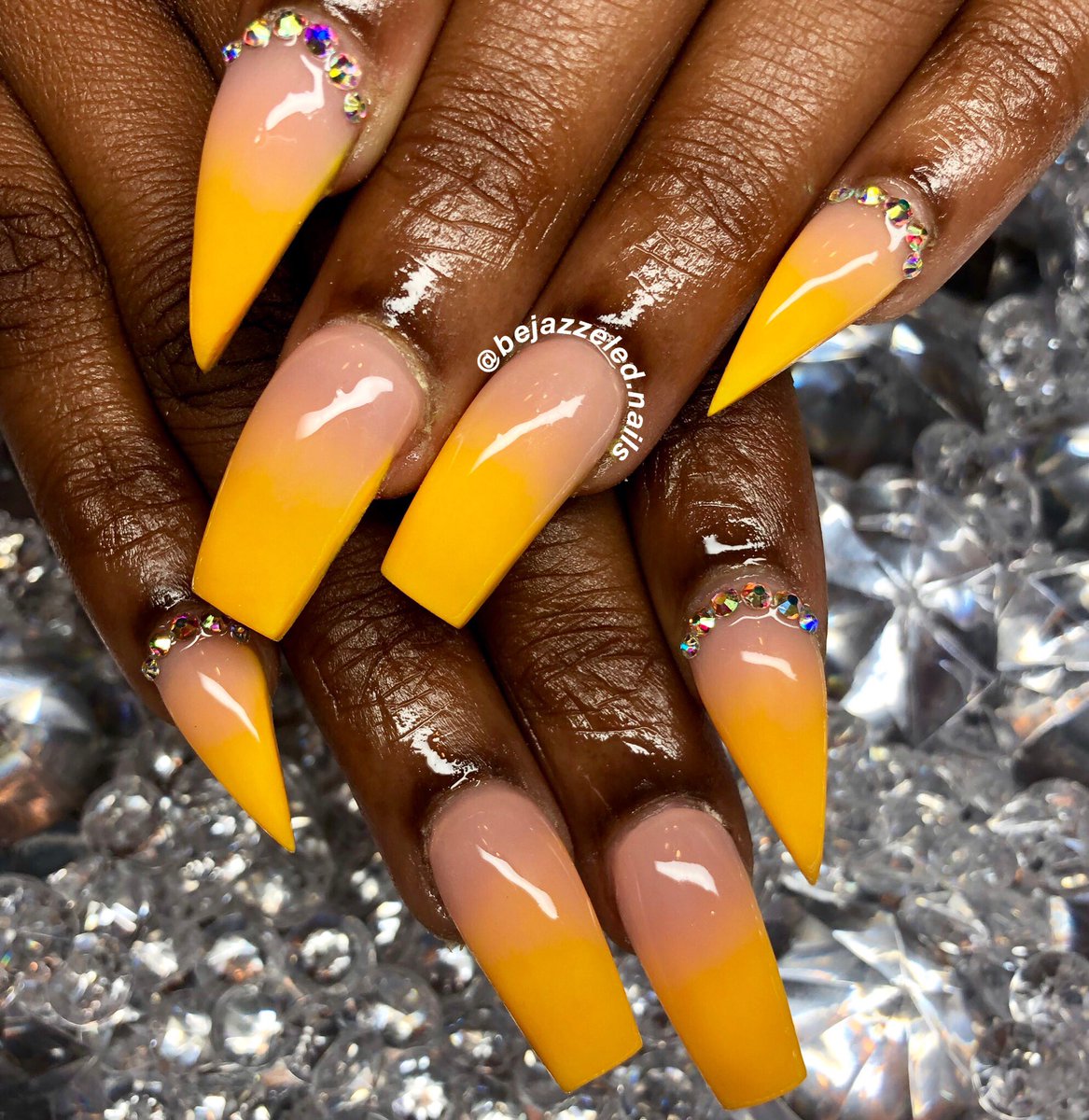 BejazzeledNailz's tweet photo. Yellow Ombré ☀️💛 for #take19 ‘s Prom 👠 💖 GET BEJAZZELED 😍😍😍 #atlanta #atlantanails #atlantanailtech #atlantanailart #dopenails #dopenailtech #dopenailartist #dopenailsatl #atlnails https://t.co/S5y19g6q2m