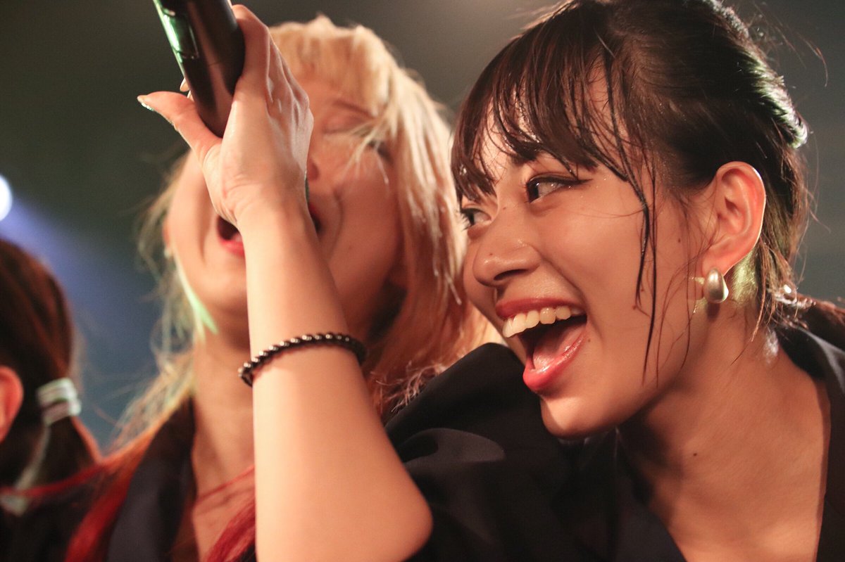 Da_UBU's tweet photo. 2019/03/20
『BiSなりの69フェス。』第9部
@下北沢RéG
BiS 2ndさん
#BiS69H #BiSなりの69フェス #だーかめ https://t.co/kDNIY6WWpv