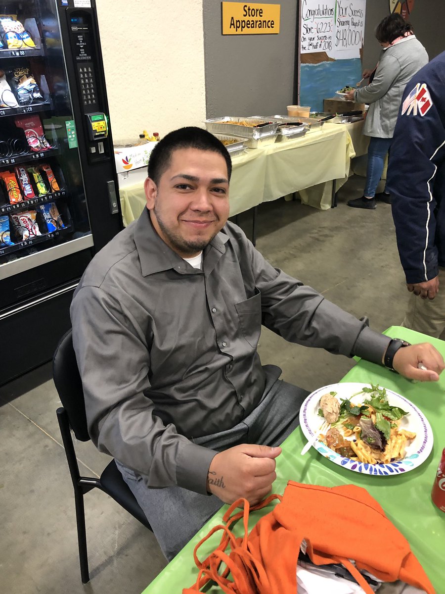 georgegray3's tweet photo. Little bean bag toss, some jenga, and a nice spread to close out our celebratory weekend! Thank you team 6223! @alisosky @billmurph5 @hmalak @AcevedoRosemary @JasonArigoni @CharlesMRivers1 https://t.co/ScLOniX0Dp