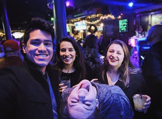 _howlatthemoon's tweet photo. Cocktail in hand ✔️
Comment with your favorite Howl cocktail 🍹🍸🎉
.
📸| @hugo7x7
.
.
.
#howlboston #partydrinks #cocktailinhand #favecocktail #cheerstothefreakinweekend #cocktailsandfriends #drinksdrinksdrinks #welcometotheshow #howlatthemoon #weekendv… https://t.co/ypkgnwE57n https://t.co/PdNz2BtQKo