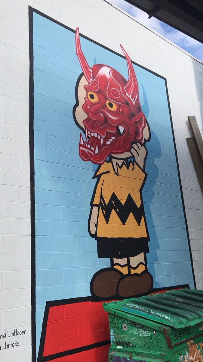 Time to take a trip down to Kaka'ako and see the new murals popping up.🎨
---
#DriveHui #HowWeHui #carshare #carrental #hawaii #luckywelivehawaii #hilife #hawaiilife #honolulu #oahu #funwithfriends #lethawaiihappen #infinitegarage #ハワイ #ハワイ旅行