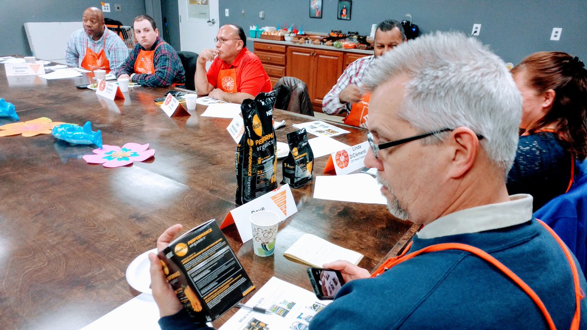 Had a great time working with the D-Supes of D28/78 this past Thursday! Had some great participation and enthusiasm from everyone! Bring on Spring! @rosadyer01 <a href="/OrrinBurkett/">Orrin Burkett</a> @thd0063 <a href="/PaulDeveno/">Paul Deveno</a> #LetsDoThis #MightyMidAtlantic