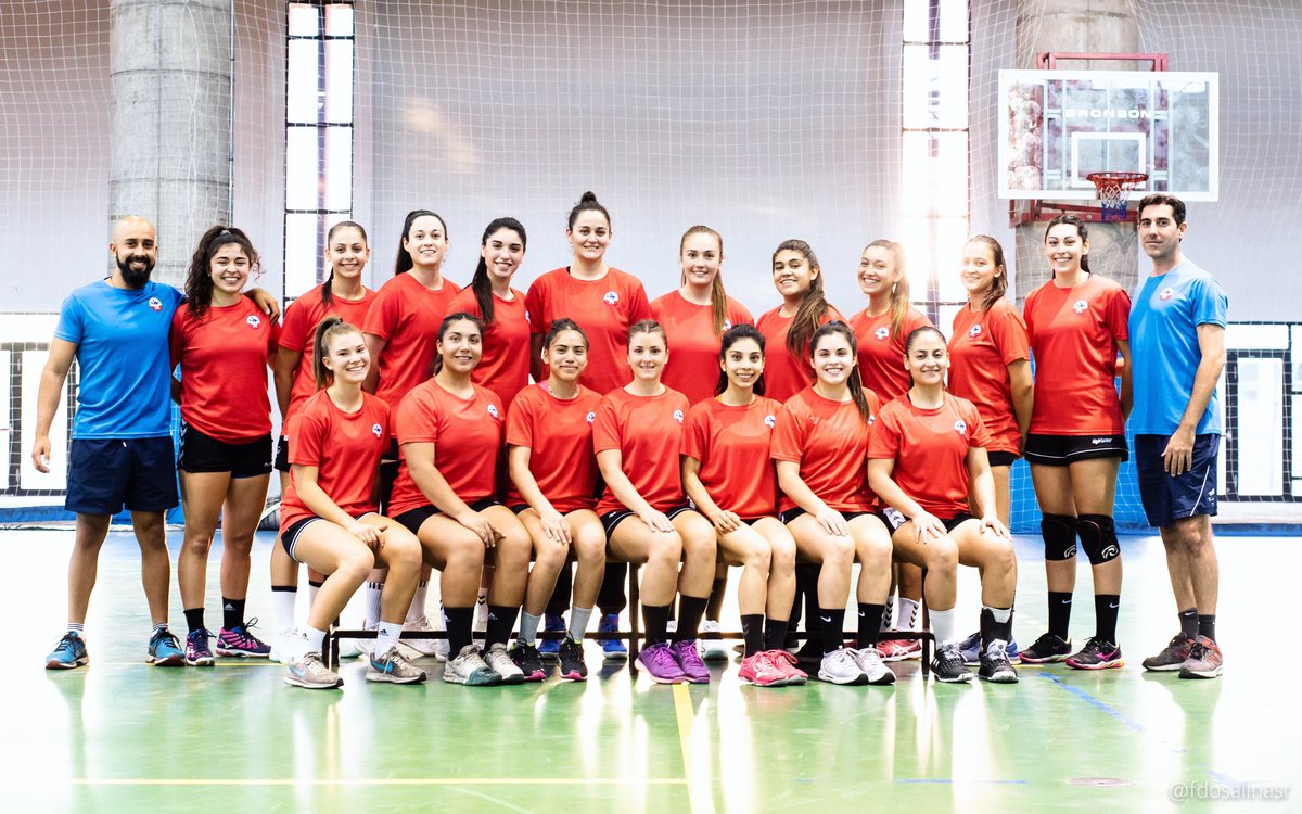 balonmanochile's tweet photo. REPECHAJE | ¡La selección femenina va por el último cupo a @Lima2019Juegos! 👏🏻🇨🇱 repechaje se juega en Ciudad de México del 26 al 28 marzo: 
📅Martes 26: 🇨🇱-🇬🇹 (17hrs MEX).
📆Miércoles 27: 🇨🇱-🇨🇦 (17hrs MEX). 
📅Jueves 28: 🇨🇱-🇲🇽 (19hrs MEX). 
¡Vamos #BalonmanoChile! 
@fdosalinasr https://t.co/grNCd8DUI9