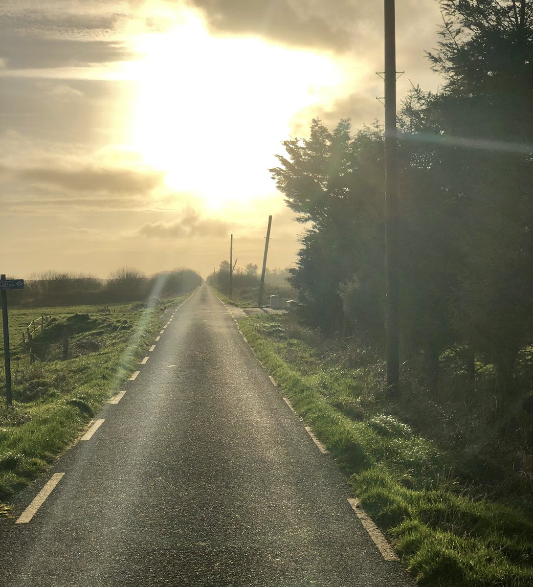 TrainWithTrevor's tweet photo. The long road.
Where dreams become reality.
Calling next at #TheCobh10
Terminating at @berlinmarathon
#sub240 #marathon https://t.co/0xVljX0CId